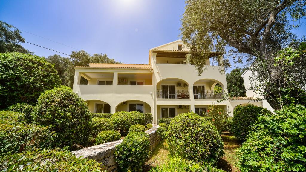 Paxos Club Resort & Spa Гайос Екстериор снимка