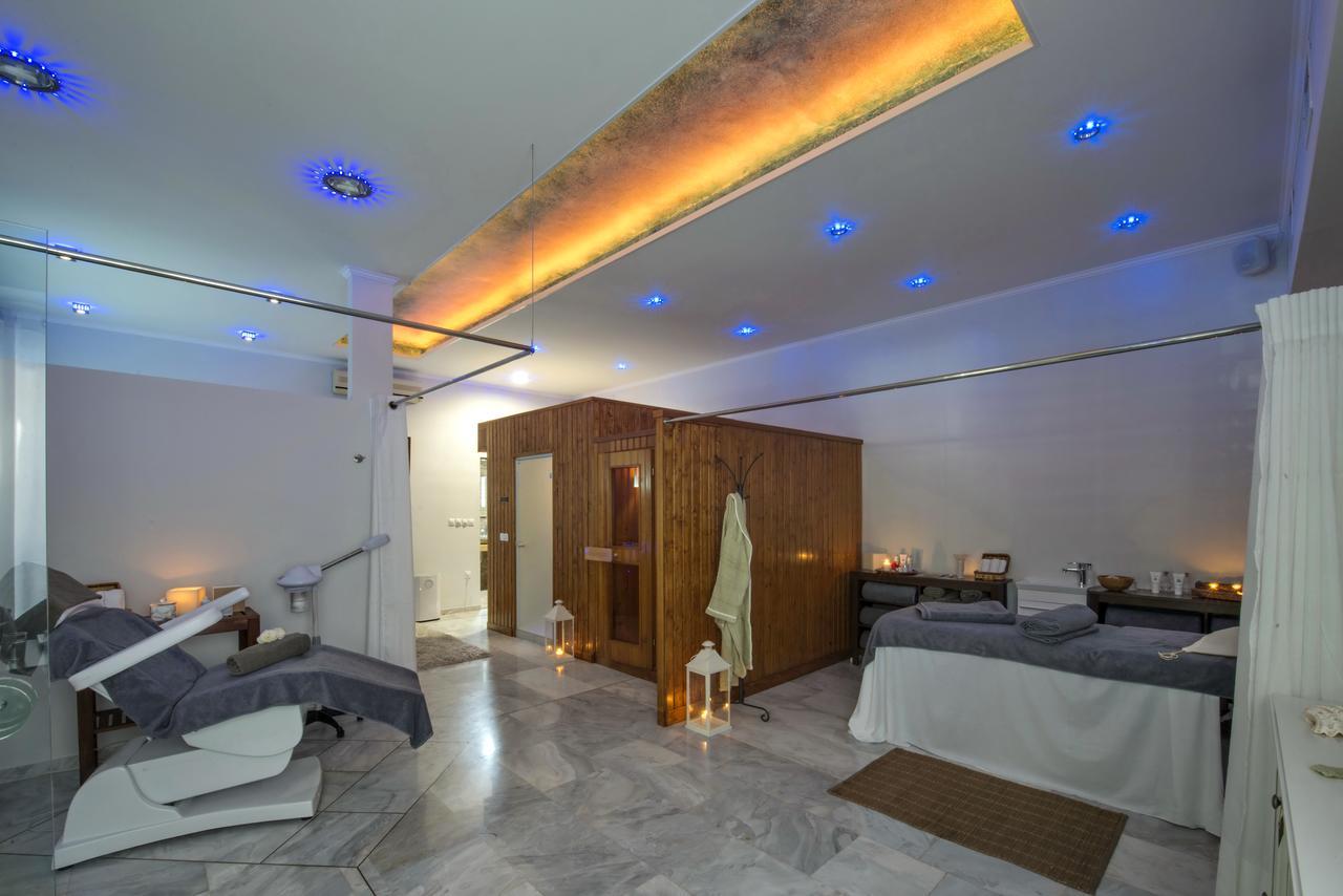 Paxos Club Resort & Spa Гайос Екстериор снимка