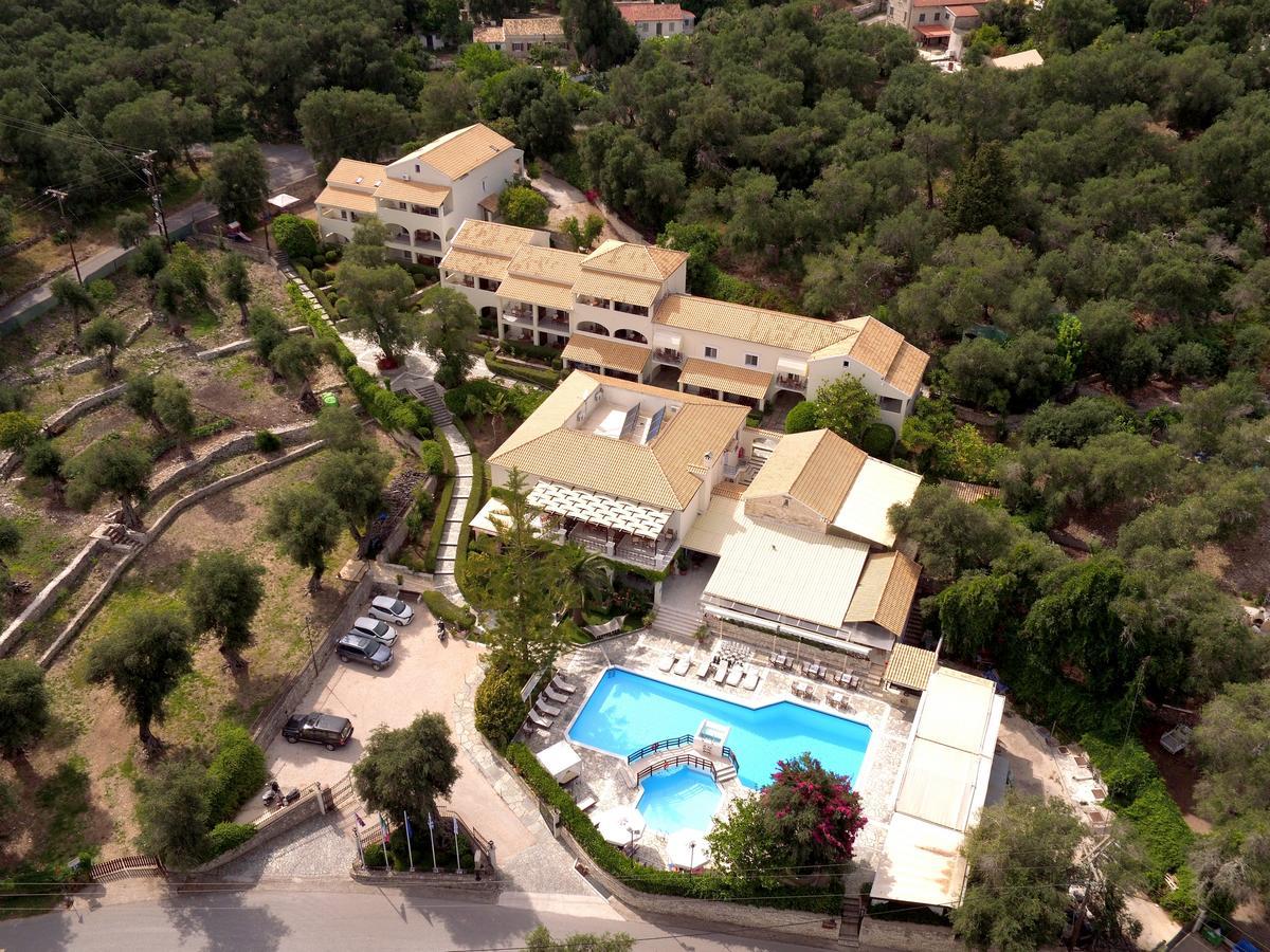 Paxos Club Resort & Spa Гайос Екстериор снимка