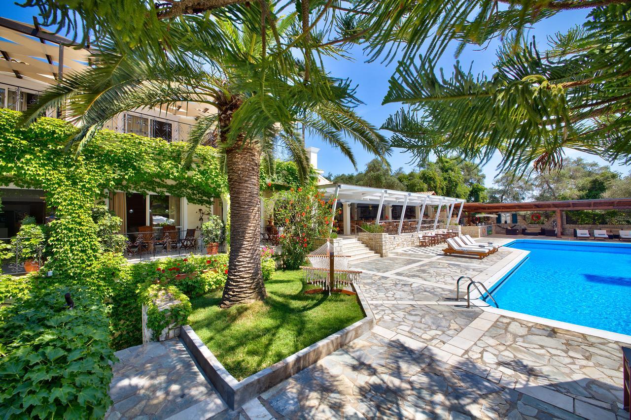 Paxos Club Resort & Spa Гайос Екстериор снимка